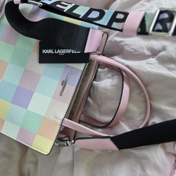 Karl Lagerfeld Sold As Is - Picture 4 of 15